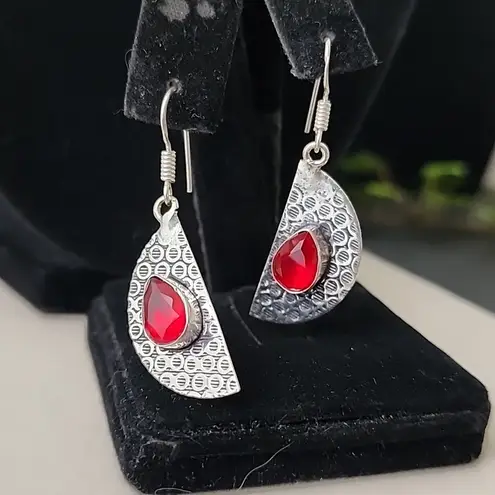 Silver Plate Chain Necklace with Red Onyz and Ruby in Fuchsite Pendant Earrings