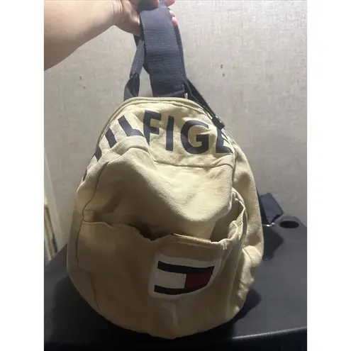 Tommy Hilfiger  Travel Gym Duffle Shoulder Bag White Blue Red Adult Large EUC