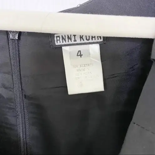 ANNI KUAN Black Cap Sleeve Pleated Neckline A