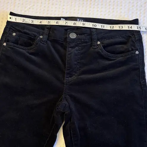 Kut From The Kloth  Diana Size 6 Black Skinny Straight Corduroy Velvet Jeans