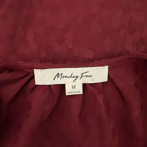 Monday Fun Women's V