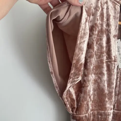 Grey & Gray| Crushed Velvet Dress Brown Size undefined