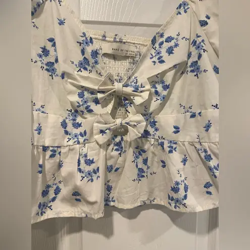 NWOT Band of the Free Size L Blue Floral Bows Cut Out Puff Peplum Crop Top Size L
