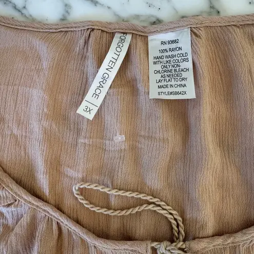 Forgotten Grace NWOT Beige Ruffle Tunic Blouse 3X | Feminine & Flowy Style