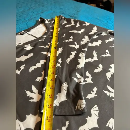 Gray Longsleeve Bat Top Large