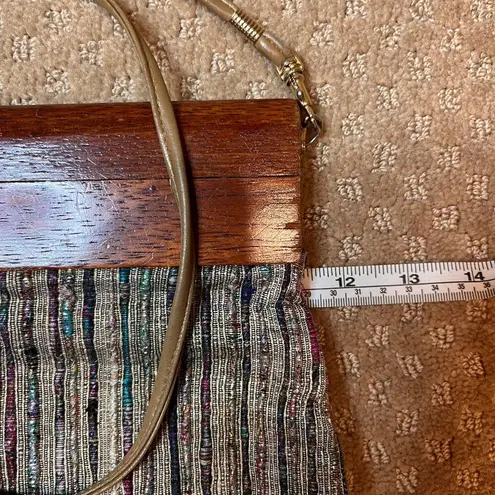 Saddle River Metallic Woven Wood Clutch 80's Y2K Moonlighting 90’s Unique Tan