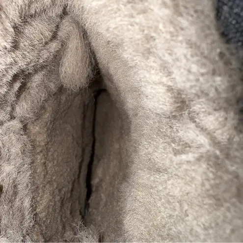 Koolaburra by UGG 1015875 Victoria Tall Suede Mid