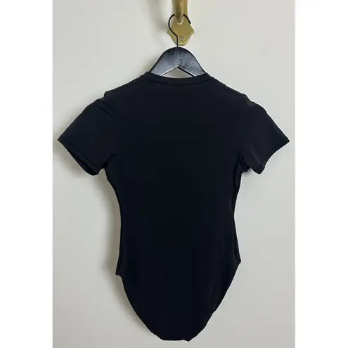 SKIMS Fits Everybody T-Shirt Bodysuit in Onyx Black Size Medium