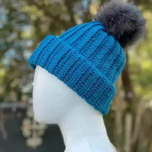 Chunky Oversized Cuffed Fall Winter Beanie Faux Fur PomPom