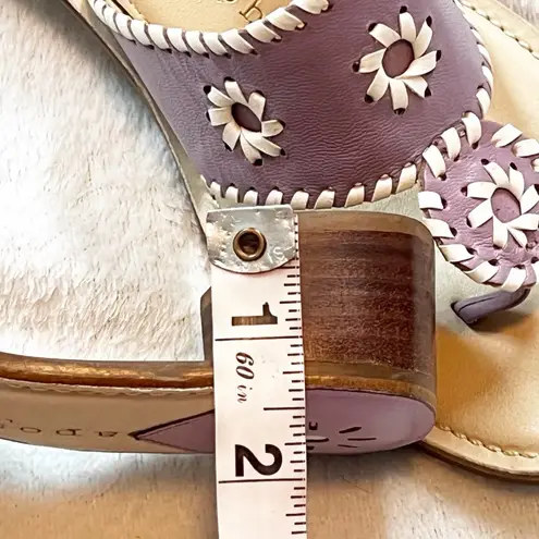 Apostrophe Jaclyn Leather Thong Whipstitch Kitten Heel Sandals Purple White 6