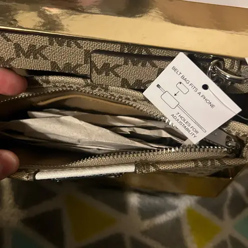 Michael Kors MK belt bag