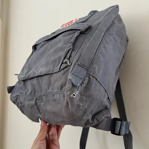 Fjallraven Kanken Backpack Gray