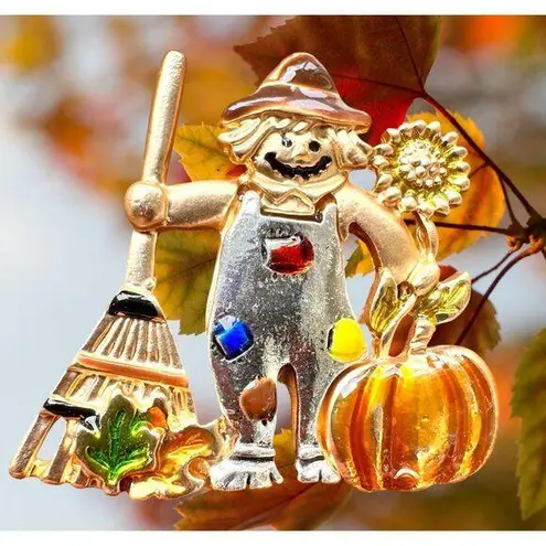 Scarecrow Brooch Pin New Fall Pumpkin Autumn Leaves Rake Sunflower Overa… Gold