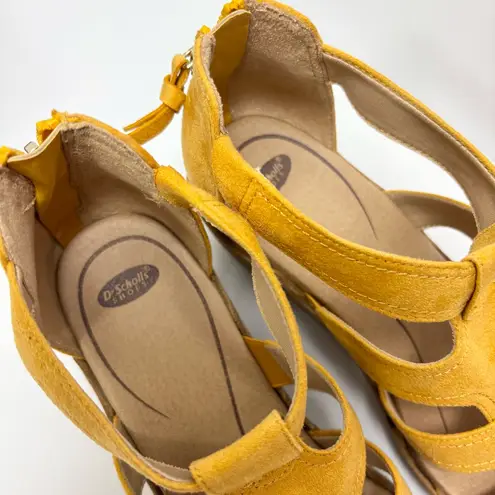 Dr Scholls Suede Wedge Sandal Sz 8.5 M Long Island Yellow Zip Back