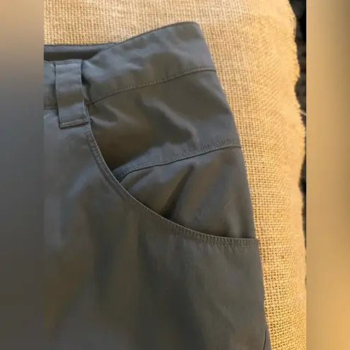 Alpine Design Grey Mini Athleisure Activewear Skort size 10 golf tennis outdoor