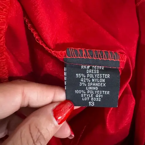 Snap Women's Red Taffeta Stretch One Shoulder Ruffled Cocktail Dress Size 13