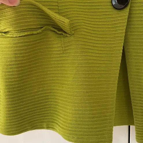 Misook Textured Tailored Fit Machine Wash Blazer Chartreuse Green Ribbed Lime