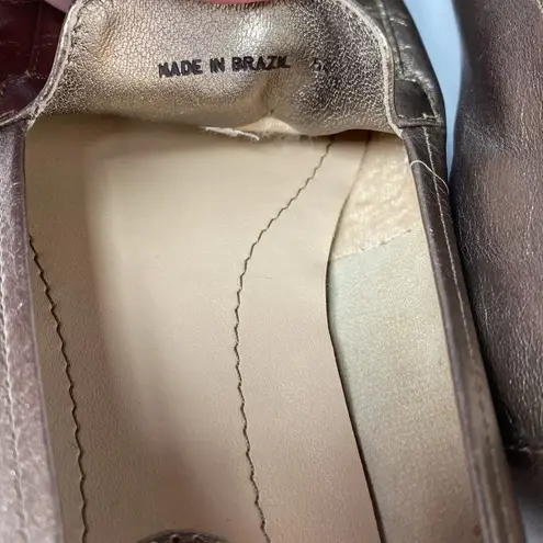 Trotters Gold Leather Loafers Womens Size 8.5 M Horsebit Style Chain Hardware