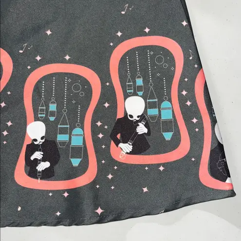 Her Universe Star Wars Sz L Gray & Black - Cantina Band Fully Lined A-Line Skirt