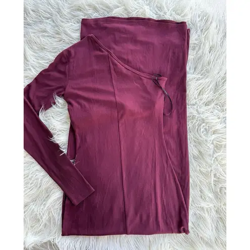 SKIMS Soft Lounge One Shoulder Long Dress Bordeaux
Size Large