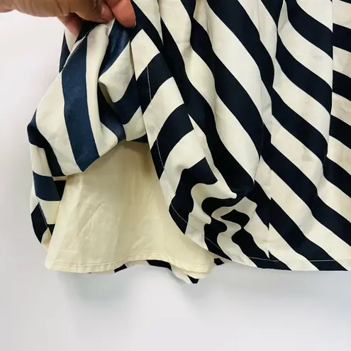 Outback Red Women’s Black/ Cream White Pleated Striped Layered Circle Skirt Size XS