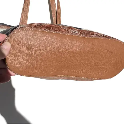 NWT Myra RIO LEATHER HAND