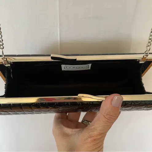 La Regale  Black Clutch with Silver Chain