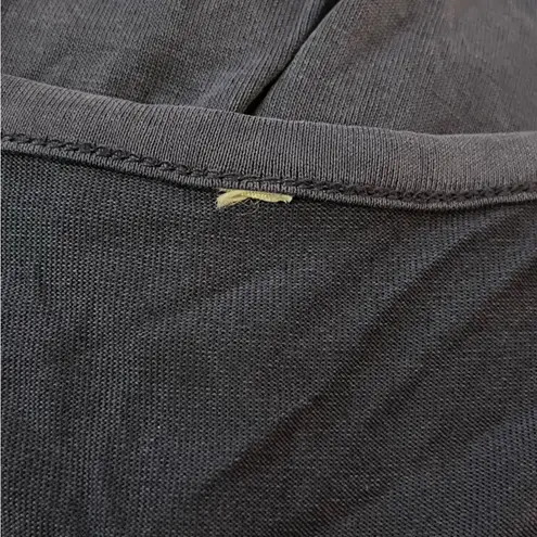 Leo & Nicole Modal Blend Cap Sleeve V-Neck Tee Navy Blue Boxy Fit M