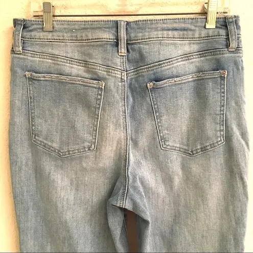 Chico's Chico’s high waisted straight leg cropped light wash jeans 1R=8