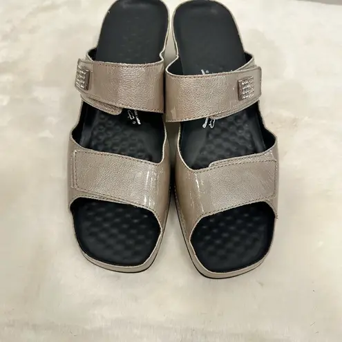 Vital heeled sandals! Taupe color women’s comfort dress sandal size 9 (40) Gray