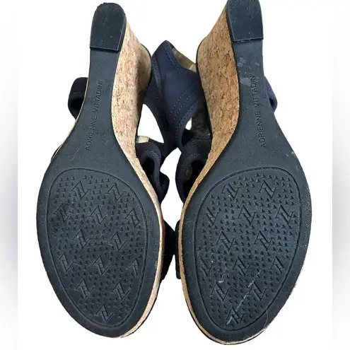 Adrienne Vittadini  'Clint' Wedge Sandal, Navy. Size 10.