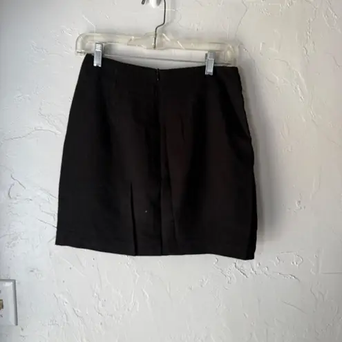 The Impeccable Pig Embroidered Black Mini Skirt Floral Design Size S