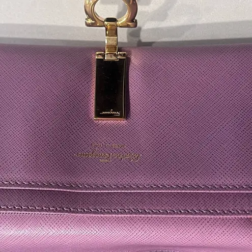 Salvatore Ferragamo Auth Long Wallet Pink Leather/Goldtone with Chain