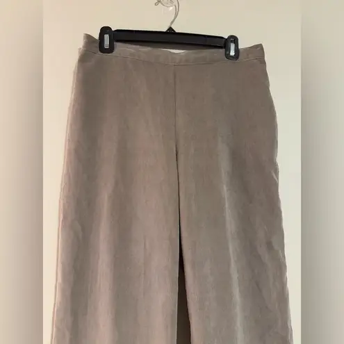 Alfred Dunner EUC Light Brown Corduroy Trousers with Pockets size 10