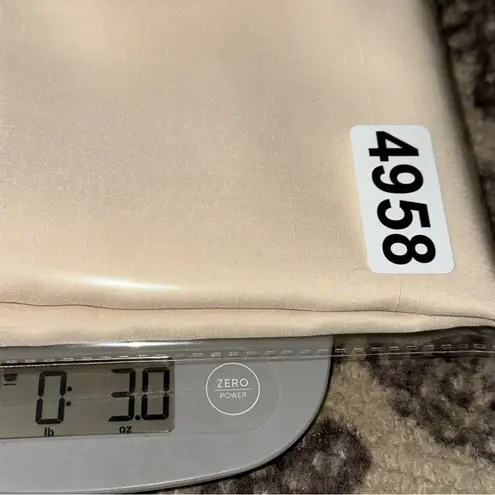 Donna Karan New York Vintage Size 8 Cream Ivory Shantung Silk Wrap Mini Skirt