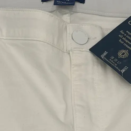 Democracy Womens Denim Shorts Raw Hem Plus NWT 24W NWT