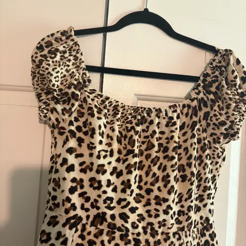 Kittenish Animal Print Tie Front Dress Size Medium