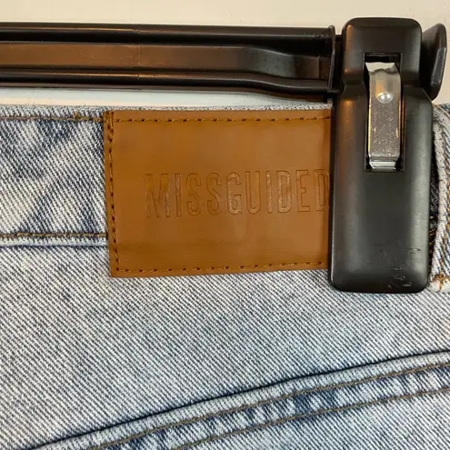 Missguided High Rise Mom Jean 4 Distressed Riot Denim Womens Casual Busted Knee