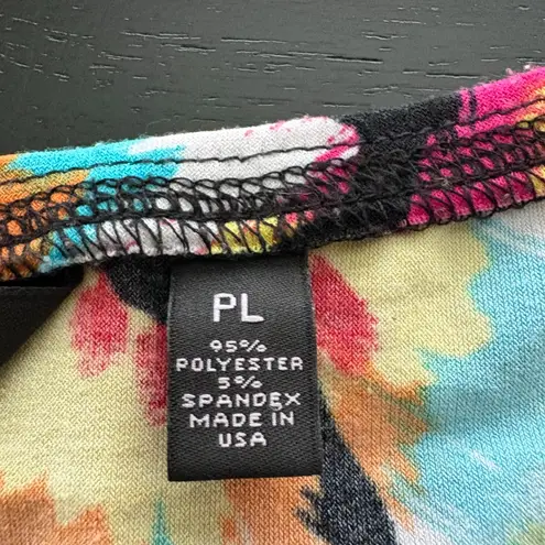 Investments Petites Abstract Floral Multicolor Short Sleeve Top – Size Large EUC