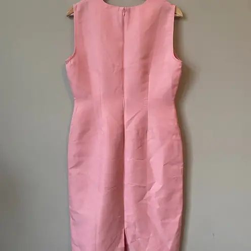 Koret Women's Size 10 Sleeveless Fitted V