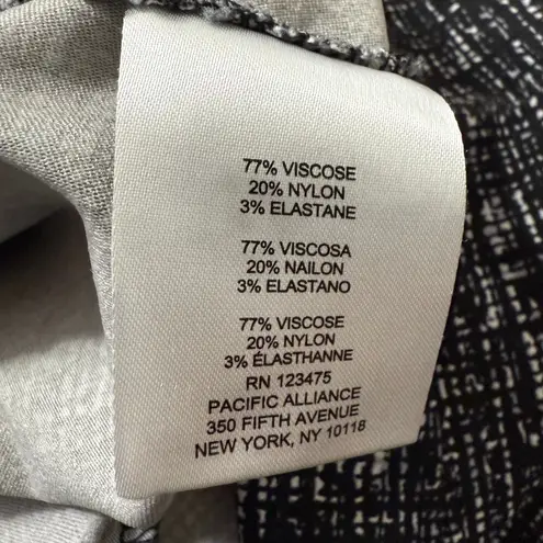 Ellen Tracy Women’s Pants M Black White Abstract Print Ankle Pull On Stretch