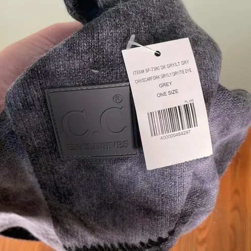 C.c. Exclusives Women’s Gray Scarf‎ Tie