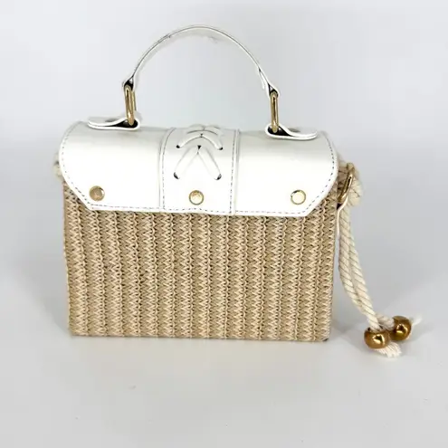 Annie Griffin Annie Handbags Top Handle Basket Purse with White Leather and Rope Strap