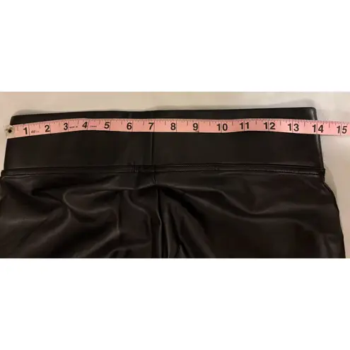 Hue Faux Leather Seamed Wide Waistband Black Leggings Womens Medium NWT