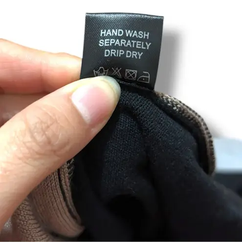 Young Threads NWT New York City Taupe Black Geometric Mini Sweater Dress Medium