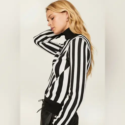 Saunders Collective Striped Sweater Black & White Referee Optical Illusion sz L