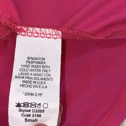 Bellamie pink top size small