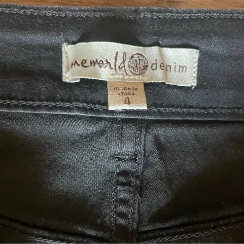 One World Women’s Black Denim Capri Pants With Stretch, Size 4 EUC