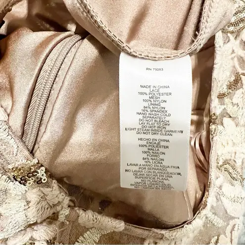 Alex Evenings Sleeveless V-Neck Elegant Mother of The Bride Gown Dress Gold 16