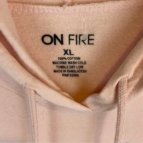 On Fire THANKFUL Grateful Blessed Hoodie NWOT-size Extra Large